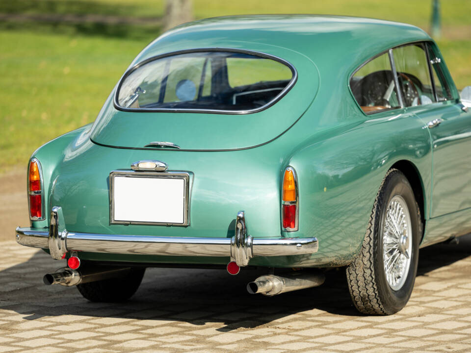 Image 45/50 of Aston Martin DB 2&#x2F;4 Mk III (1958)