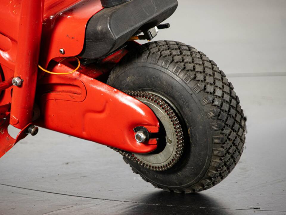 Image 32/50 de Quasar Tender (1983)