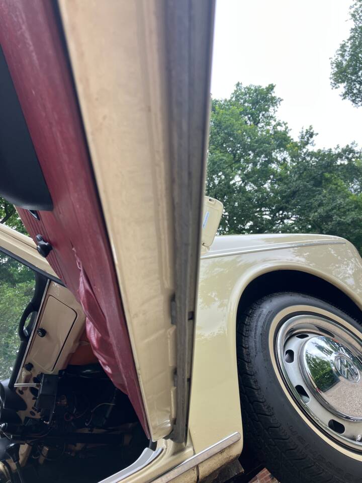 Image 23/34 of Volkswagen 1600 (1972)