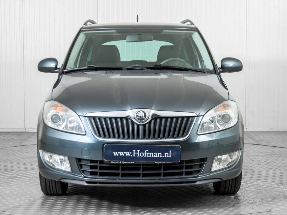 Imagen 14/50 de Skoda Fabia 1.2 TSI Combi (2014)