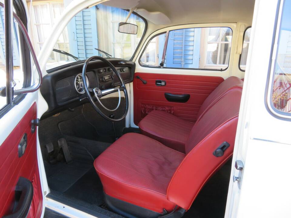 Image 4/19 de Volkswagen Kever 1300 (1970)