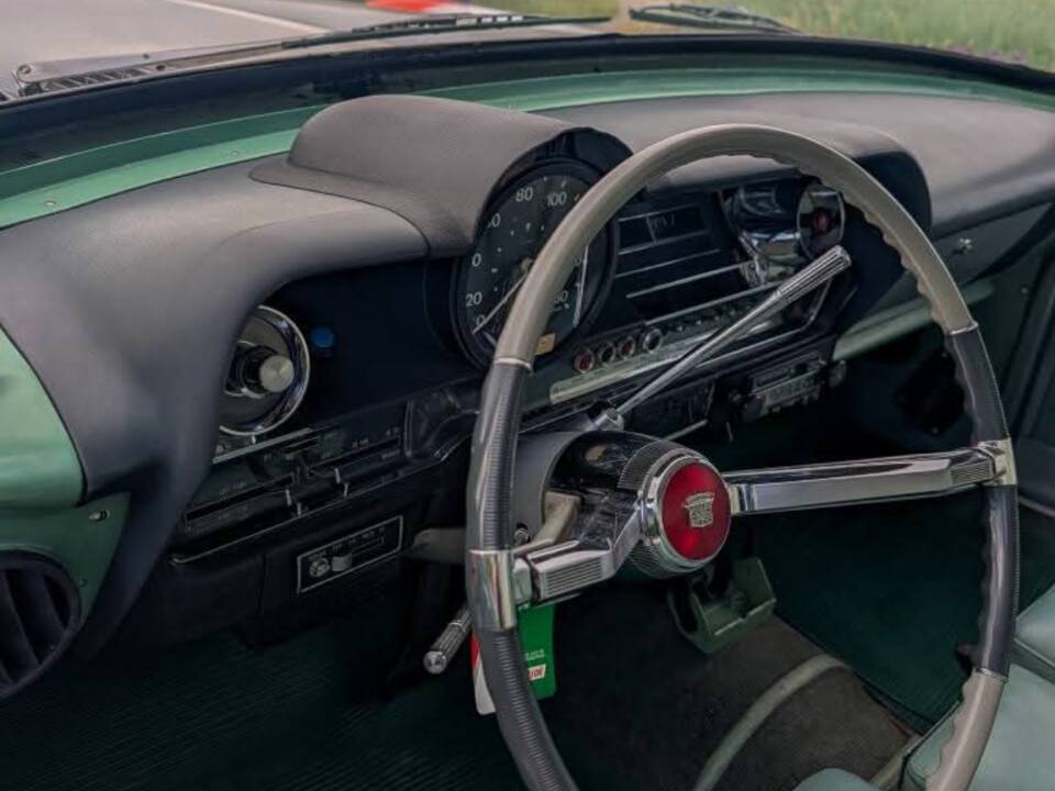 Image 38/51 of Cadillac Ambulance Carrosserie Köng (1964)