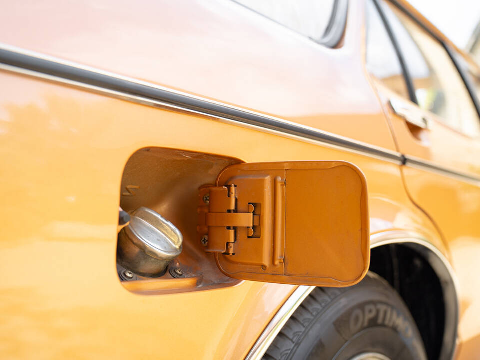 Image 25/57 of Ford Granada Turnier 2,3 (1976)