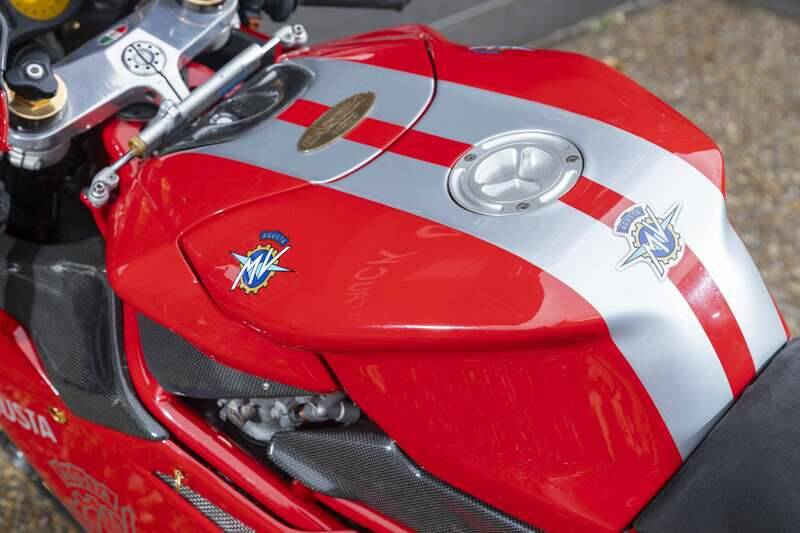 Bild 40/50 von MV Agusta DUMMY (2000)