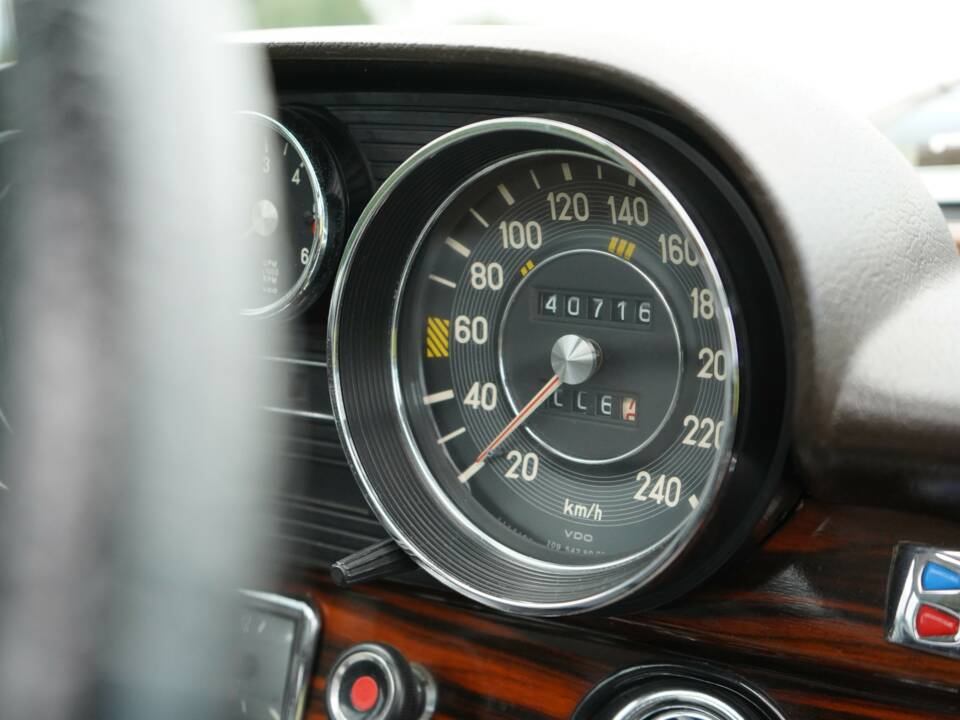 Afbeelding 22/89 van Mercedes-Benz 300 SEL 6.3 (1972)
