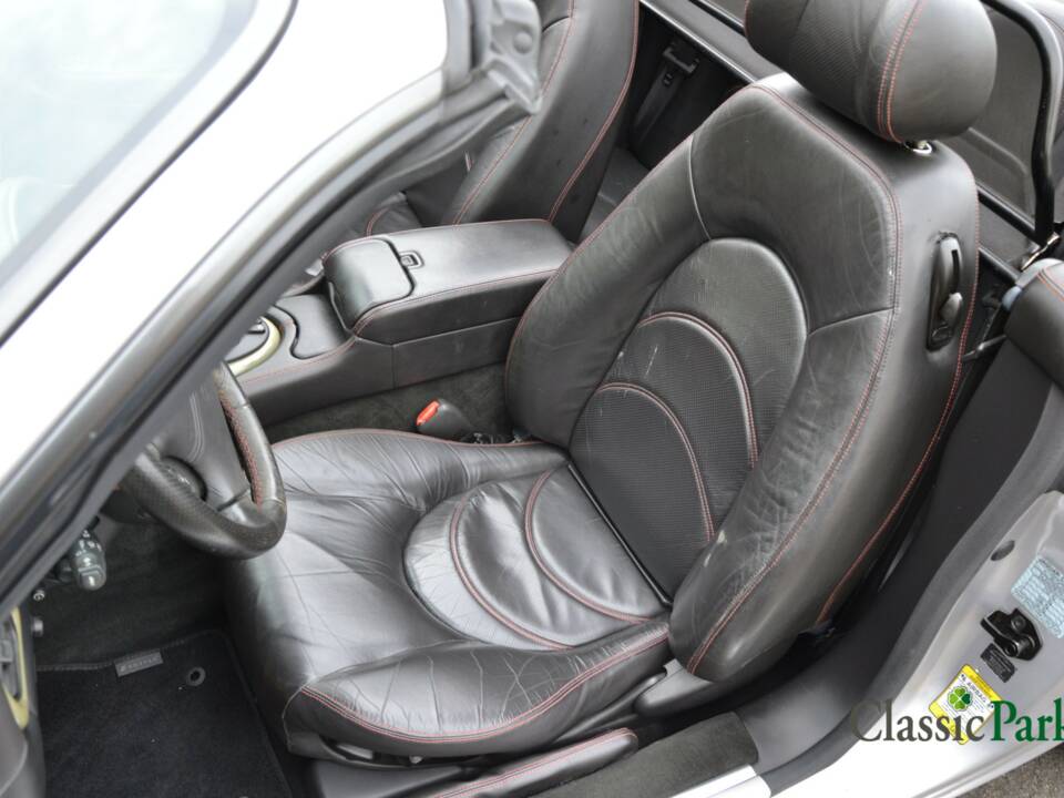 Image 30/50 of Jaguar XKR &quot;Silverstone&quot; (2000)