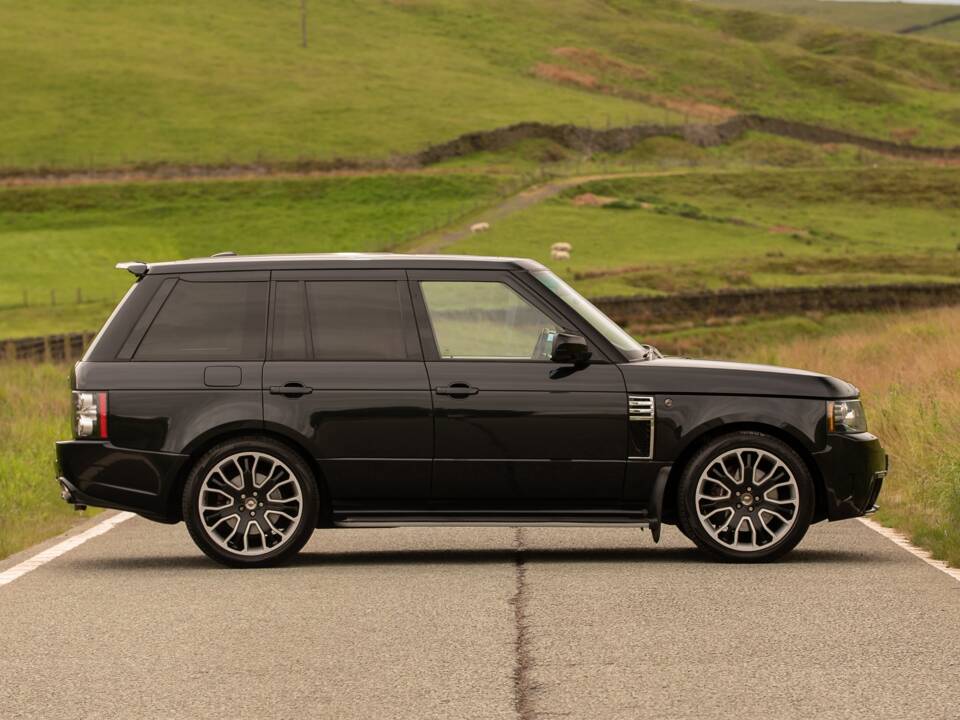 Image 2/50 of Land Rover Range Rover 4.4 TDV8 Vogue SE (2012)