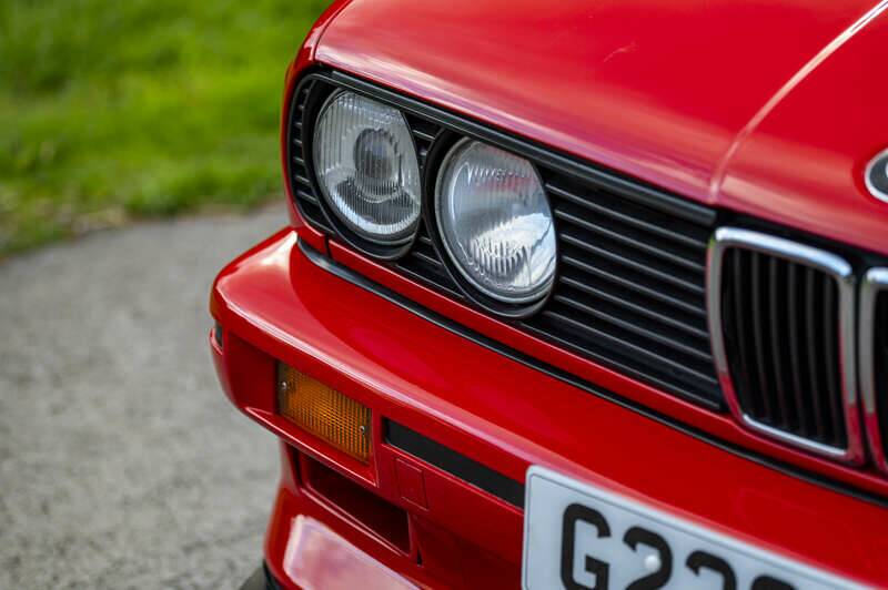Image 33/50 of BMW M3 Sport Evo (1990)