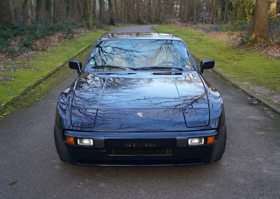 Image 5/8 of Porsche 944 S (1987)