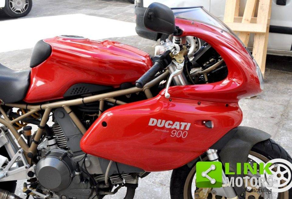 Bild 8/9 von Ducati DUMMY (2000)