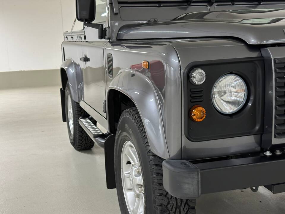 Bild 3/16 von Land Rover Defender 90 (2013)