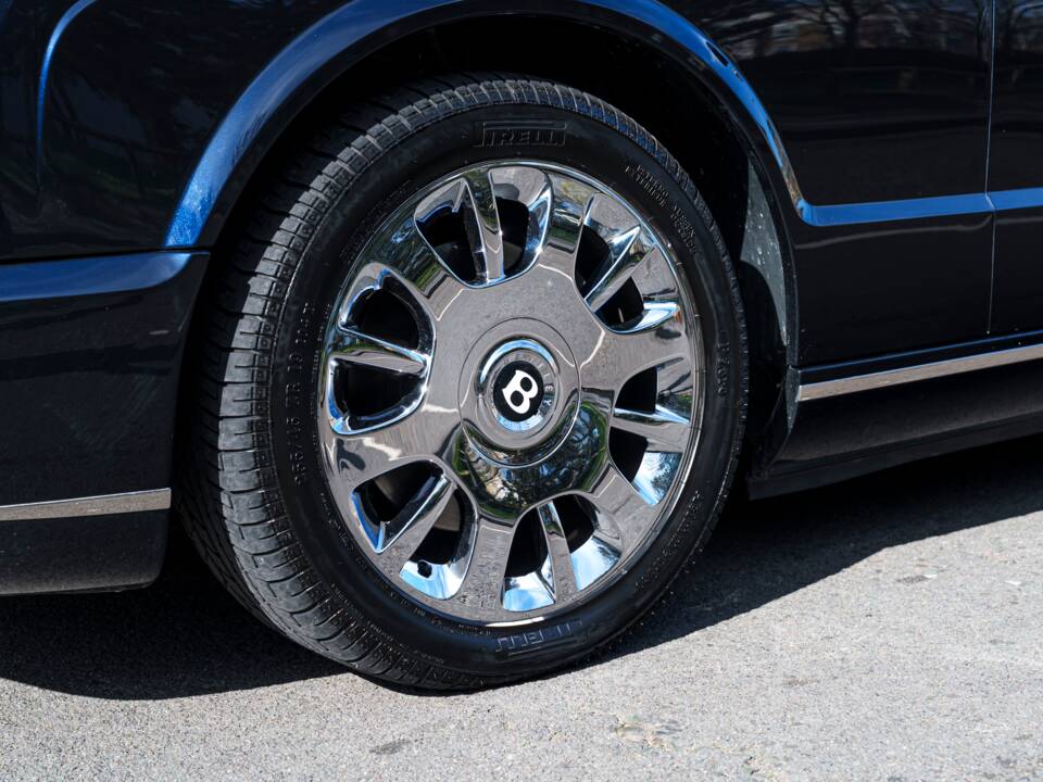 Bild 11/27 von Bentley Azure (2007)