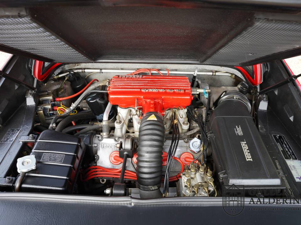 Immagine 6/50 di Ferrari 308 GTBi Quattrovalvole (1984)