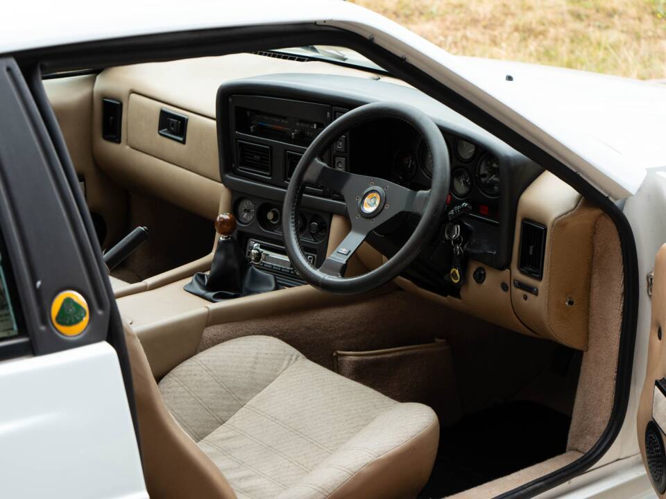 Immagine 4/50 di Lotus Eclat S 2.2 (1989)