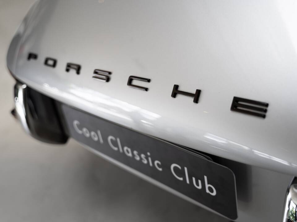 Image 34/41 de Porsche 911 2.4 E (1973)