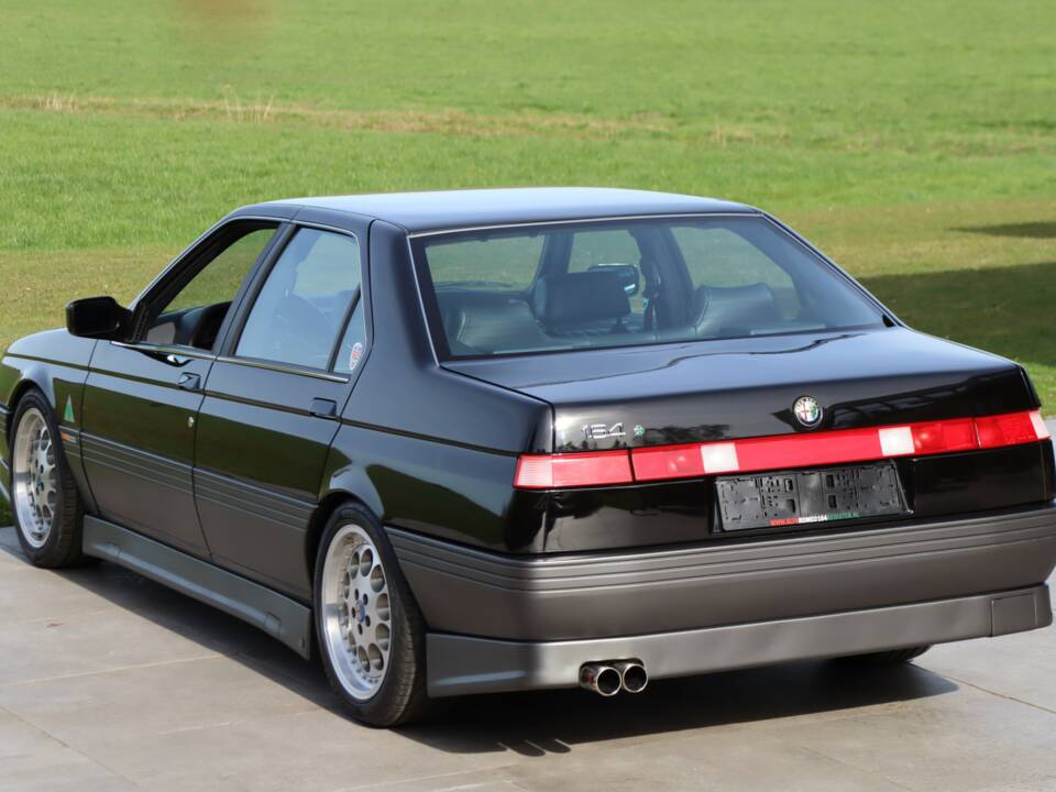 Imagen 36/50 de Alfa Romeo 164 3.0 V6 Quadrifoglio (1991)