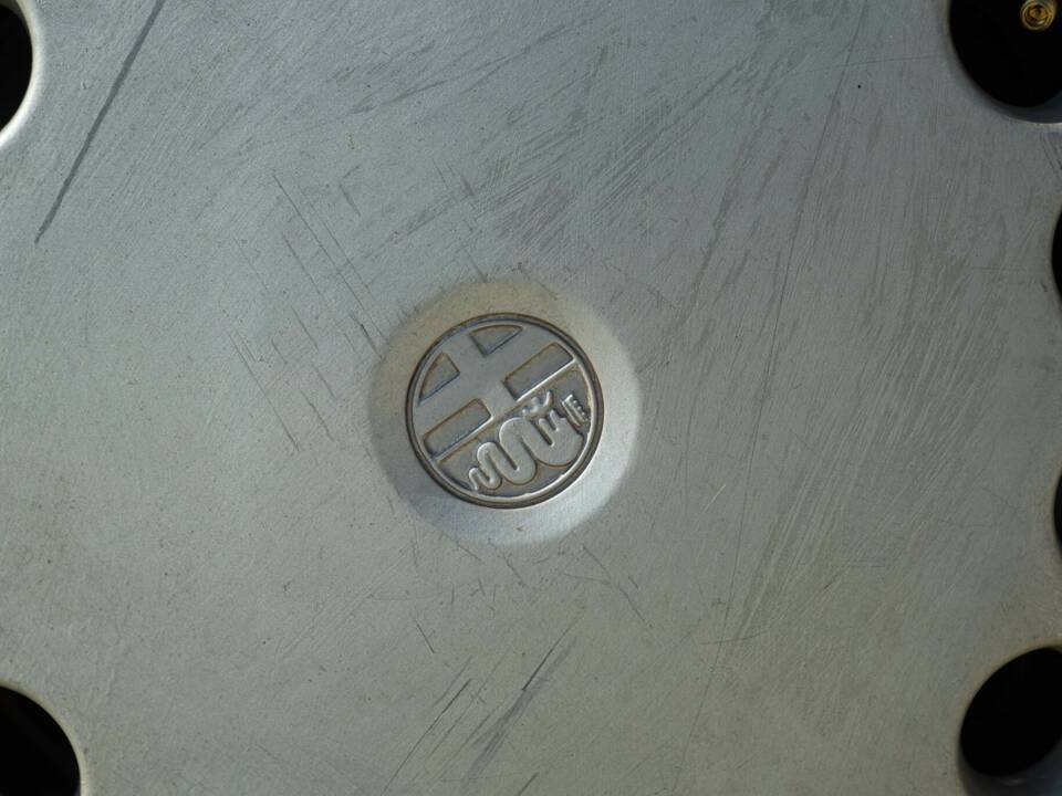 Image 16/50 of Alfa Romeo 164 2.0 (1990)