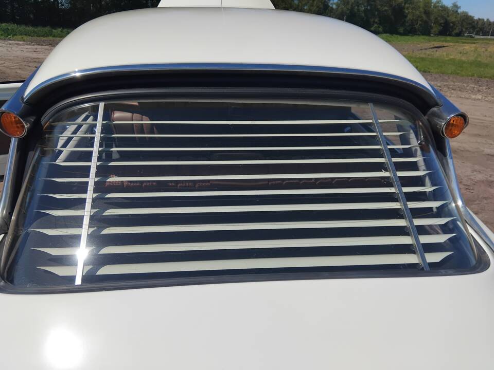 Image 26/40 of Citroën DS 21 (1972)