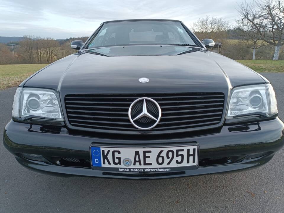 Image 32/55 de Mercedes-Benz SL 500 &quot;Special Edition&quot; (1992)