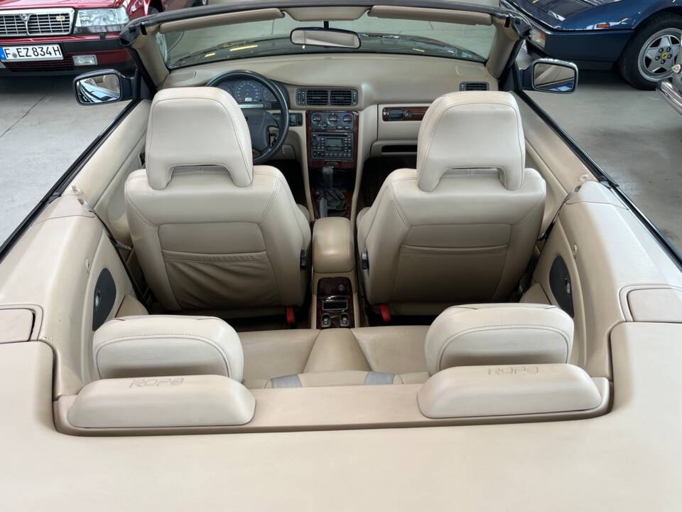 Bild 9/37 von Volvo C70 2.0 T (2001)