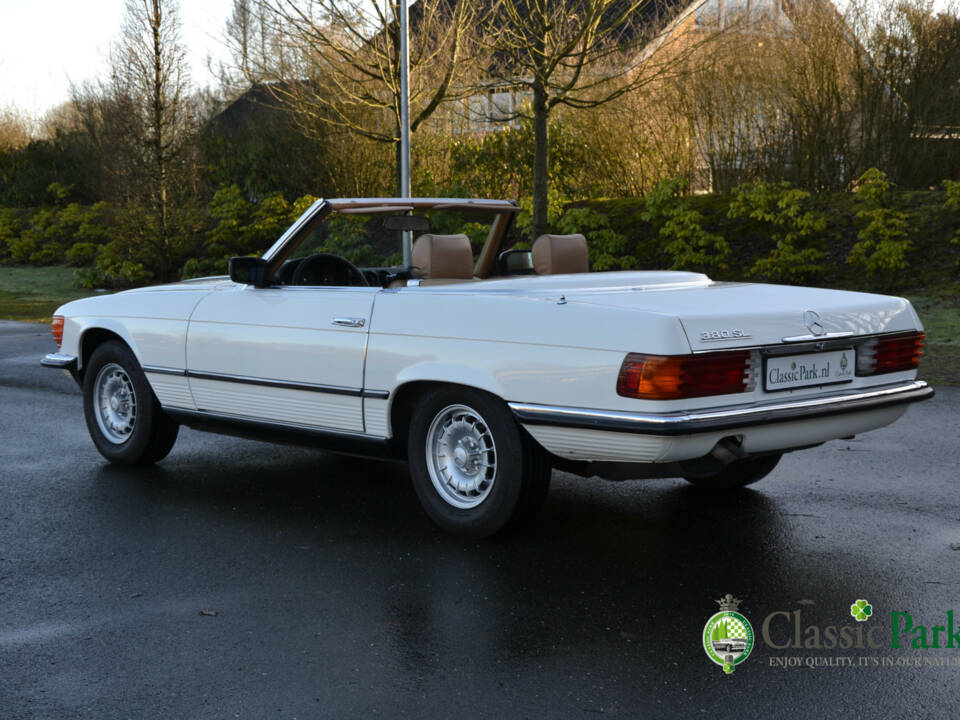 Image 3/41 de Mercedes-Benz 380 SL (1982)