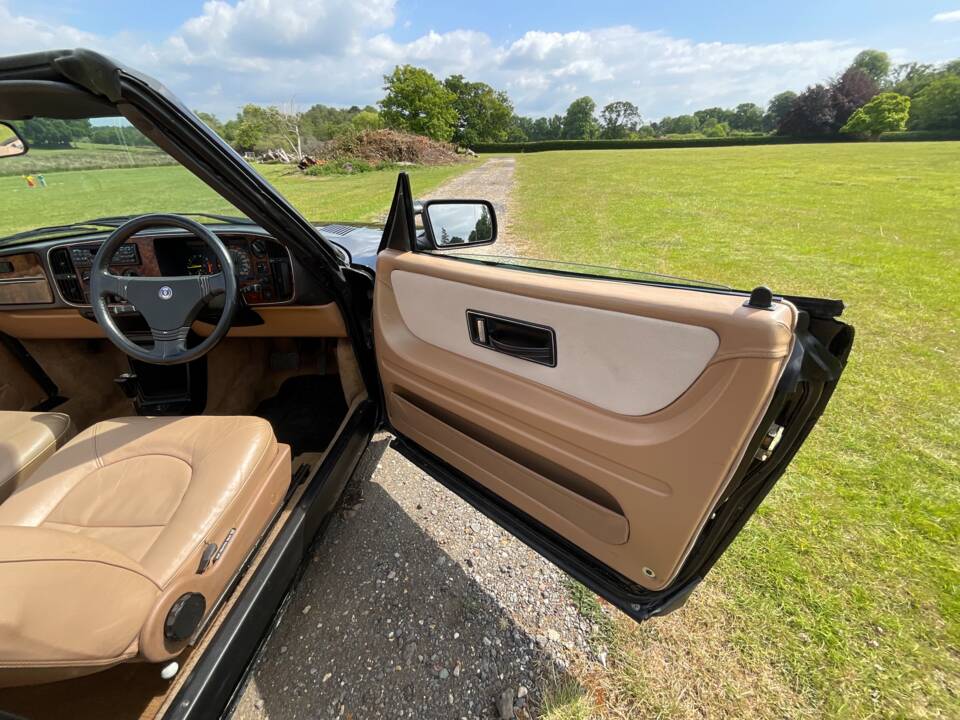 Imagen 17/37 de Saab 900 Turbo 16V (1989)