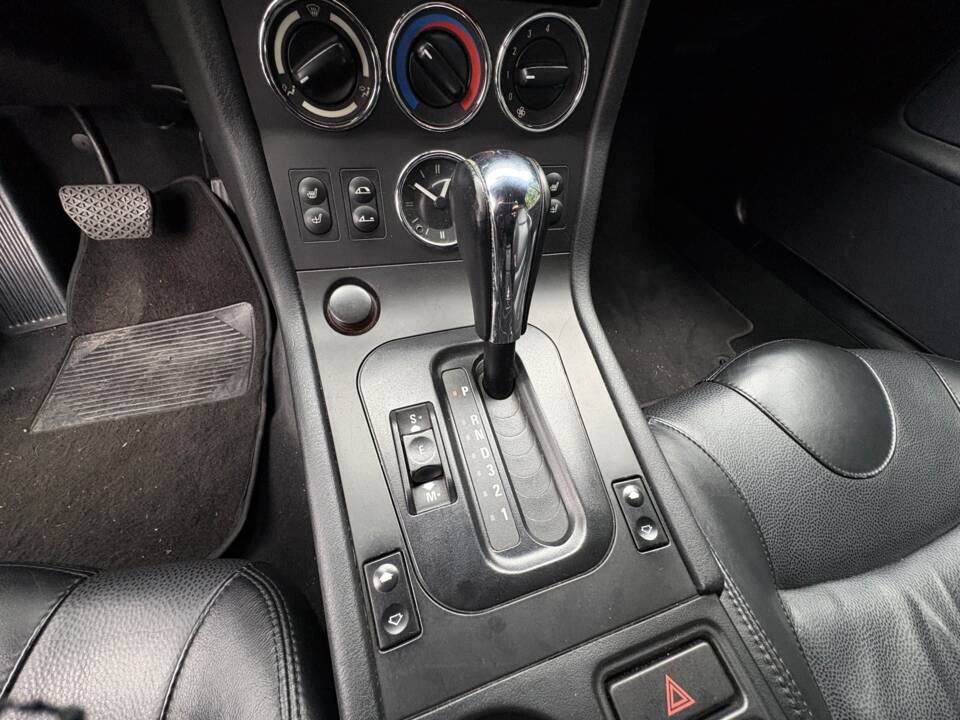 Bild 25/26 von BMW Z3 2.8i (2000)
