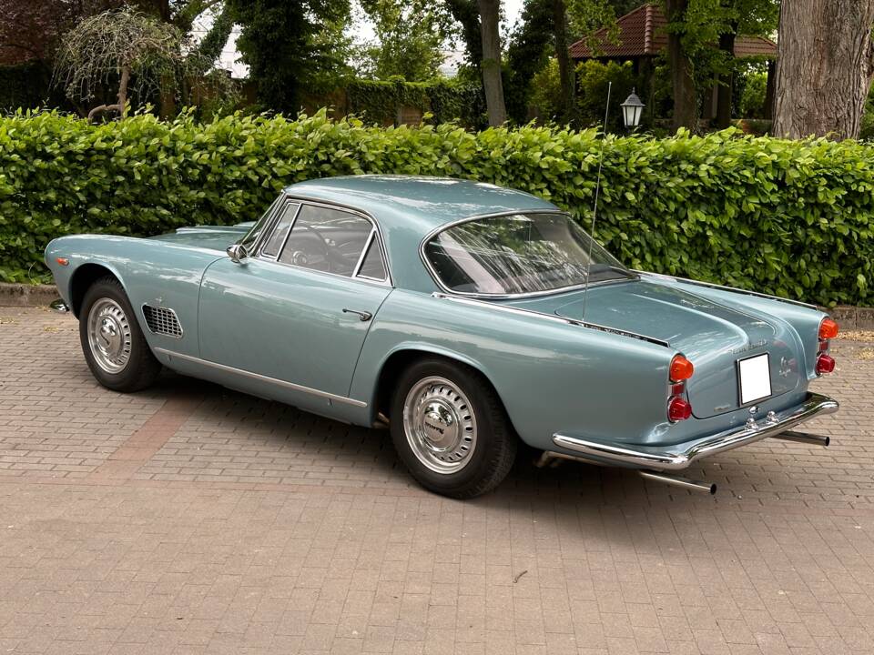 Bild 16/33 von Maserati 3500 GTI Touring (1961)