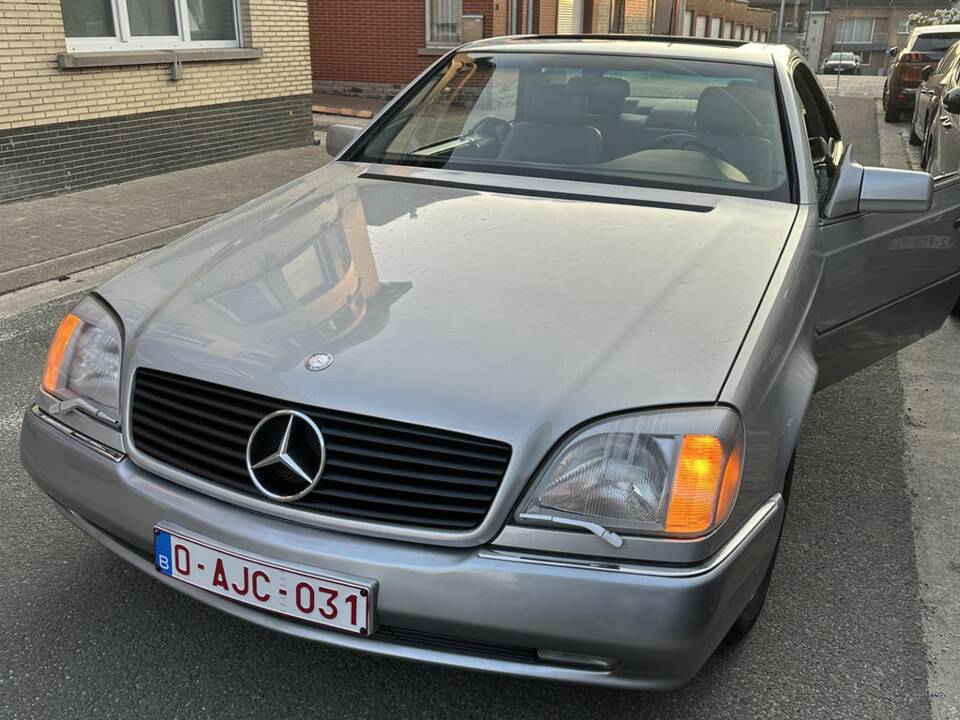Imagen 3/8 de Mercedes-Benz S 500 (1993)