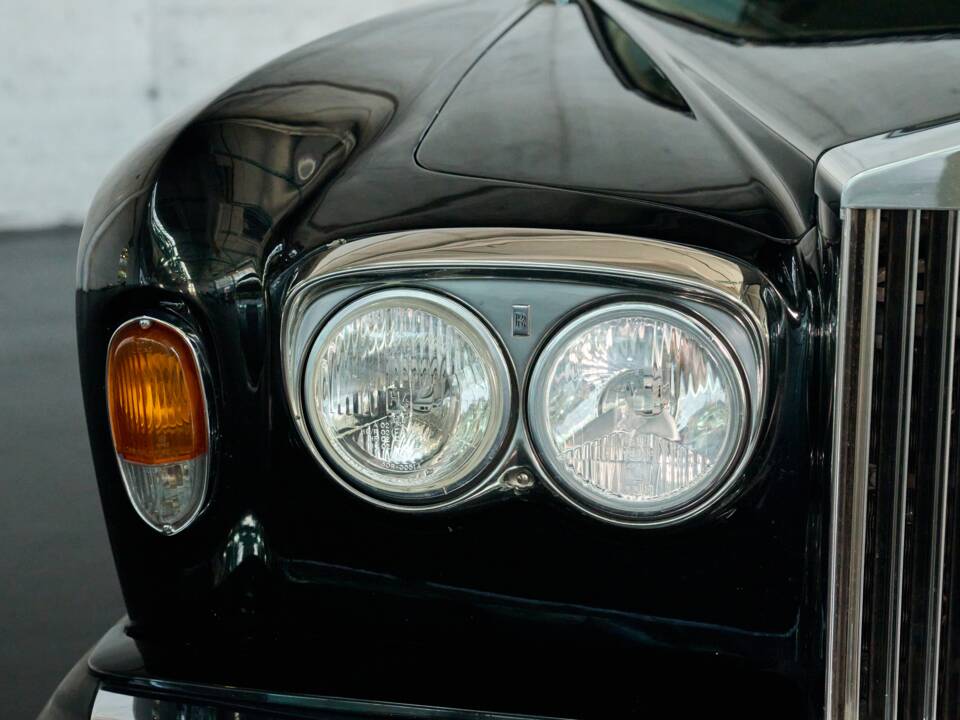 Imagen 6/50 de Rolls-Royce Silver Shadow II (1977)