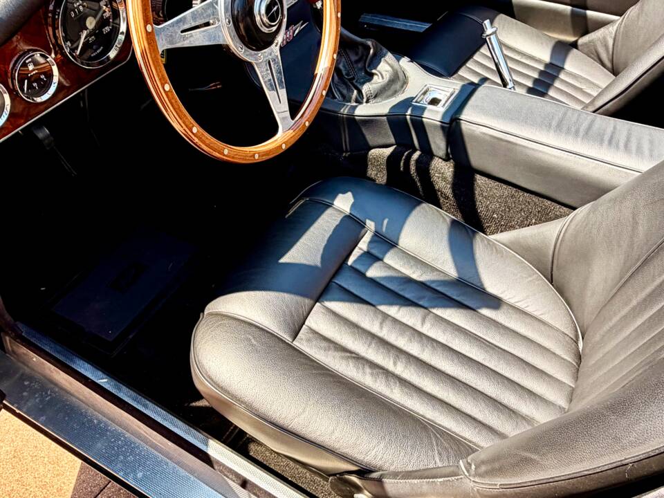 Image 12/20 de Austin-Healey 3000 Mk III (BJ8) (1966)