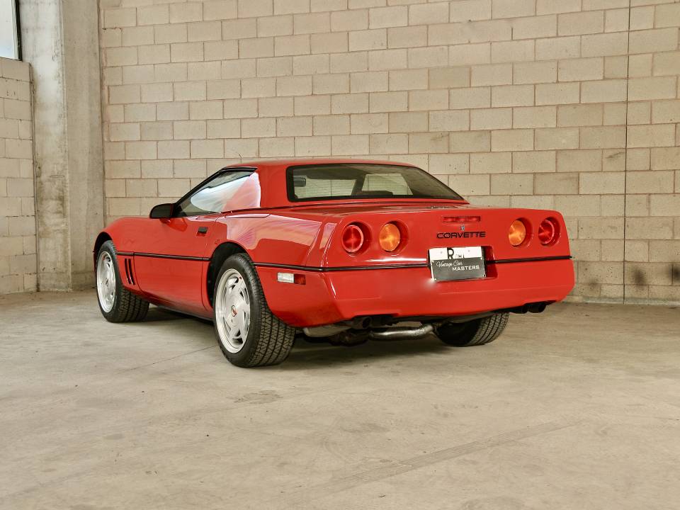 Imagen 6/32 de Chevrolet Corvette Convertible (1988)