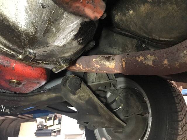 Image 54/91 of Volvo P 144 GL (1972)