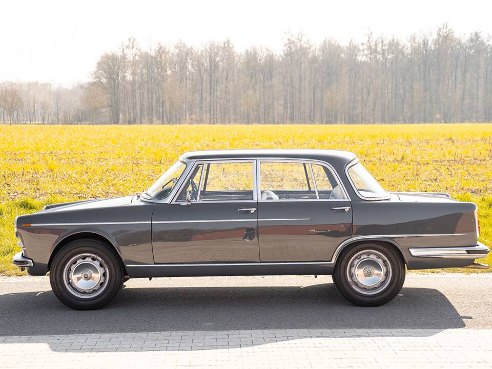 Afbeelding 5/39 van Alfa Romeo 2600 Berlina (1962)