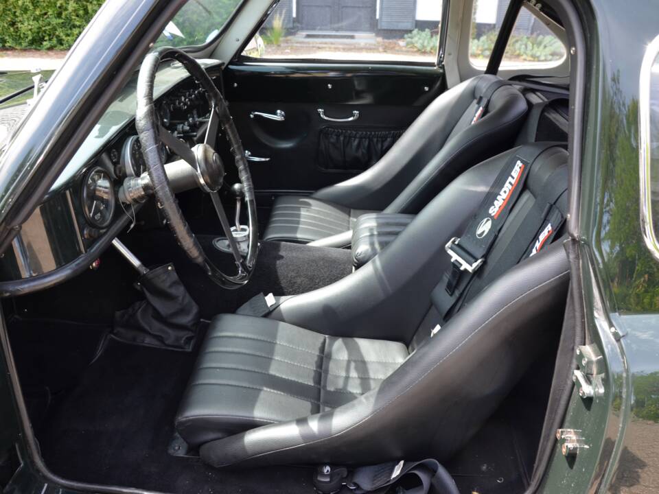 Image 7/12 of Frazer Nash Le Mans Coupé (1954)