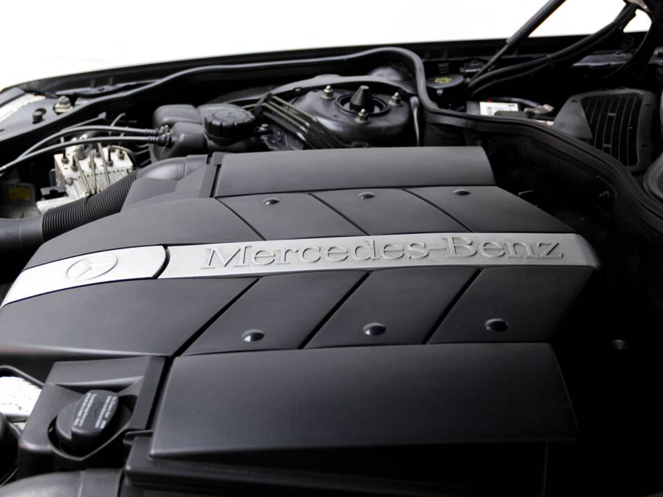 Imagen 38/38 de Mercedes-Benz SL 350 (2003)