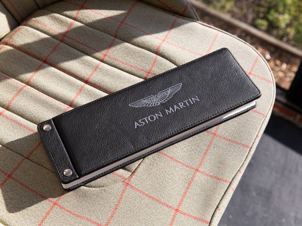 Bild 63/68 von Aston Martin V12 Vantage S (2018)