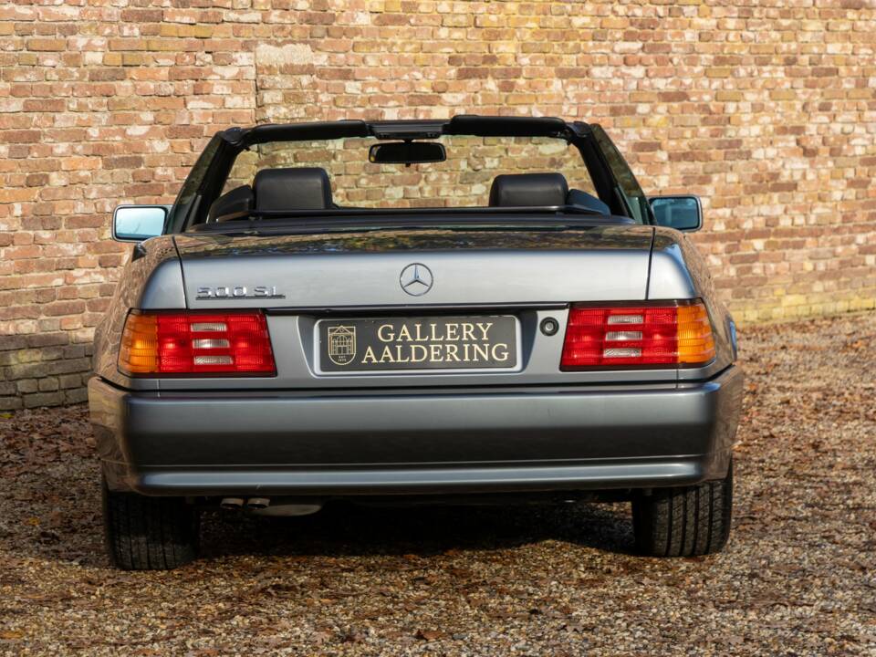 Image 6/50 of Mercedes-Benz 500 SL (1991)