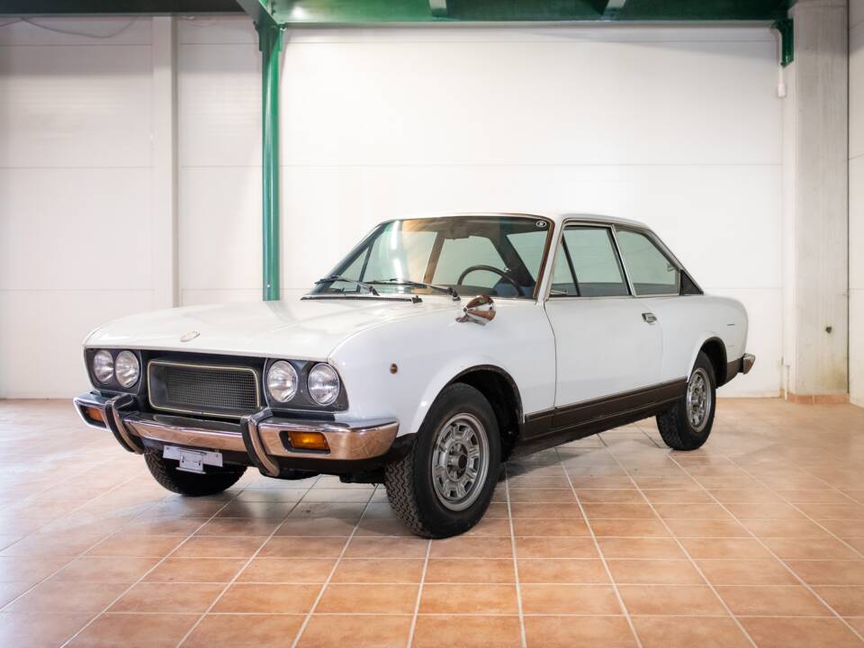 Afbeelding 1/19 van FIAT 124 Sport Coupe (1973)