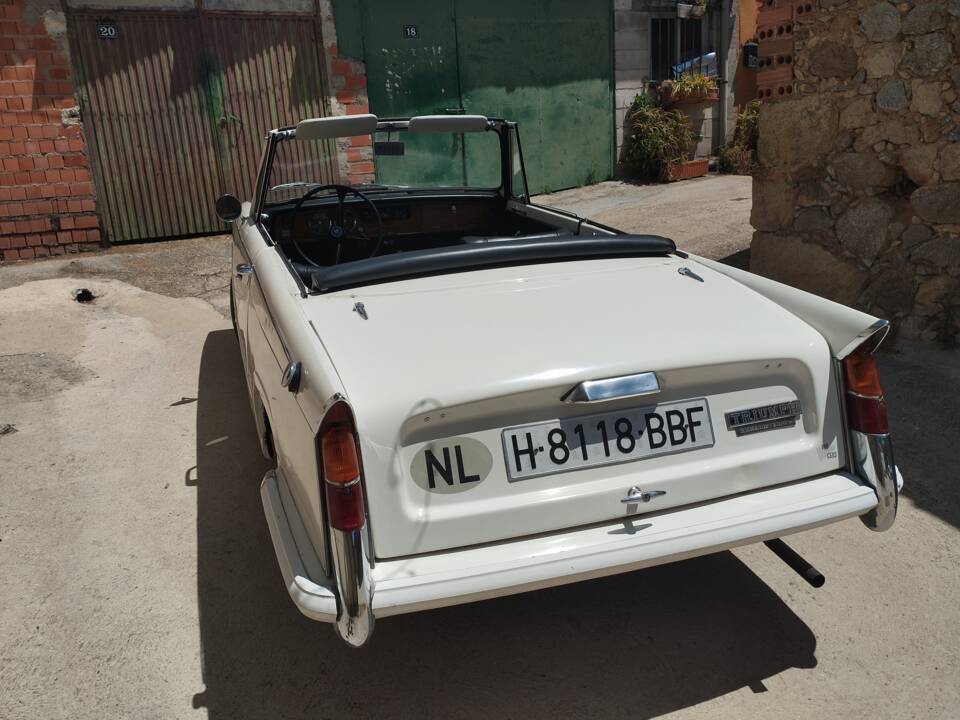 Image 18/21 de Triumph Herald 13&#x2F;60 (1970)