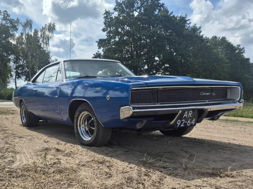 Image 7/8 de Dodge Charger R/T (1968)