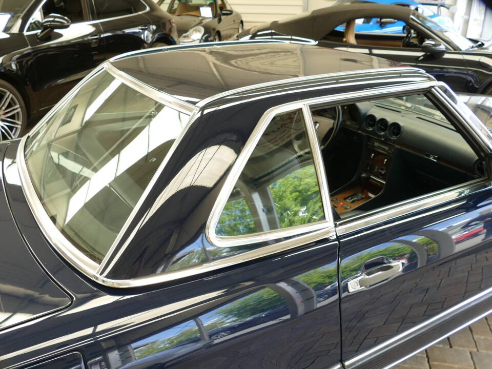 Image 12/22 de Mercedes-Benz 300 SL (1989)