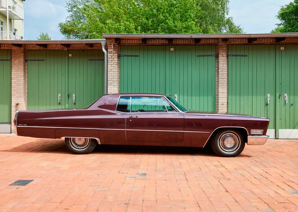 Bild 5/200 von Cadillac Coupe DeVille (1968)