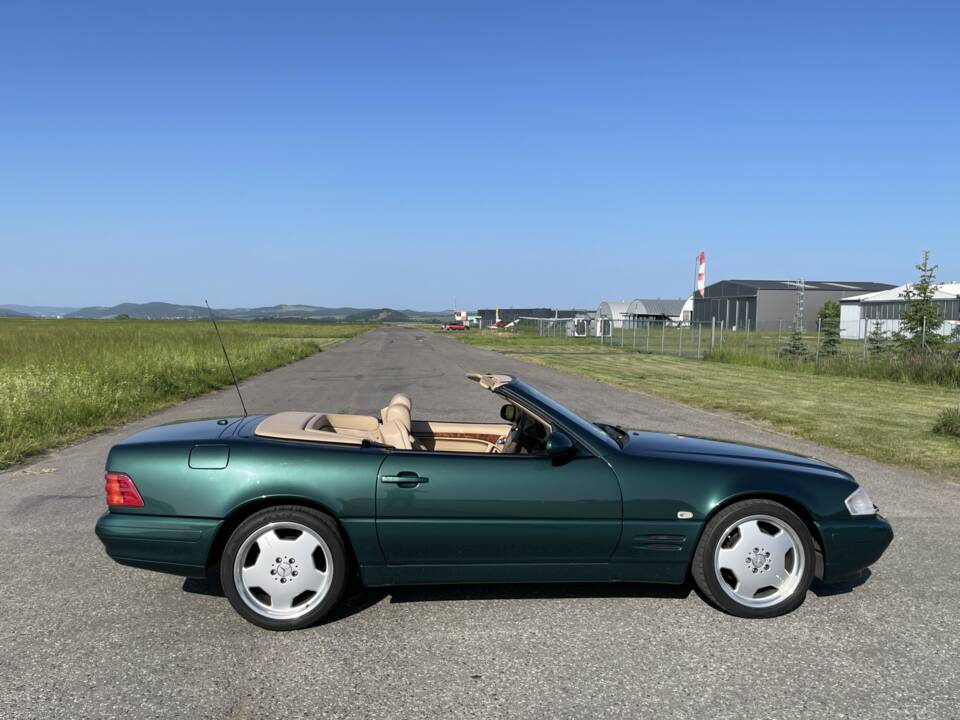Image 5/39 de Mercedes-Benz SL 320 (1999)