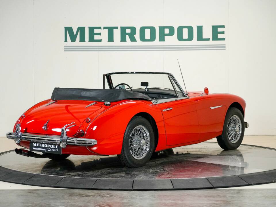 Image 7/43 of Austin-Healey 3000 Mk II (BJ7) (1963)