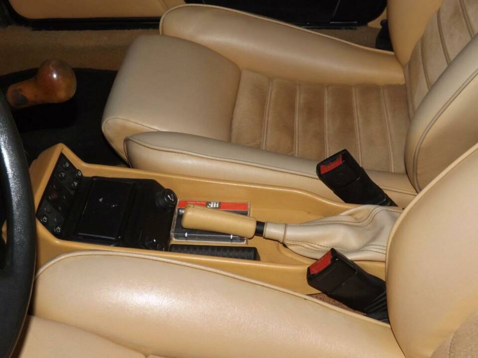 Imagen 11/50 de Alfa Romeo 1.6 Spider (1991)