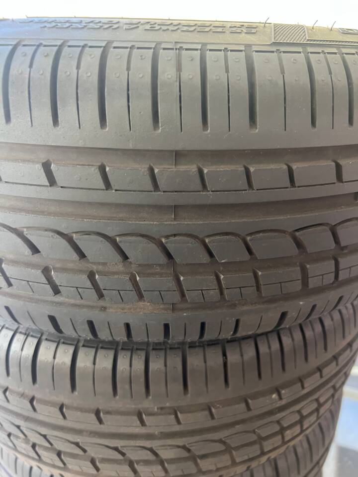 Image 34/114 de Ferrari 308 GTS Quattrovalvole (1985)