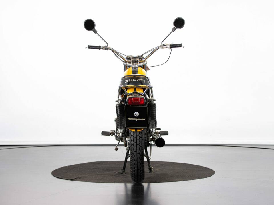 Bild 3/50 von Ducati 250 Scrambler (1971)