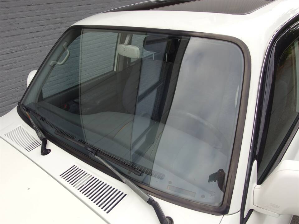 Bild 37/97 von Toyota Land Cruiser FJ80 (1992)