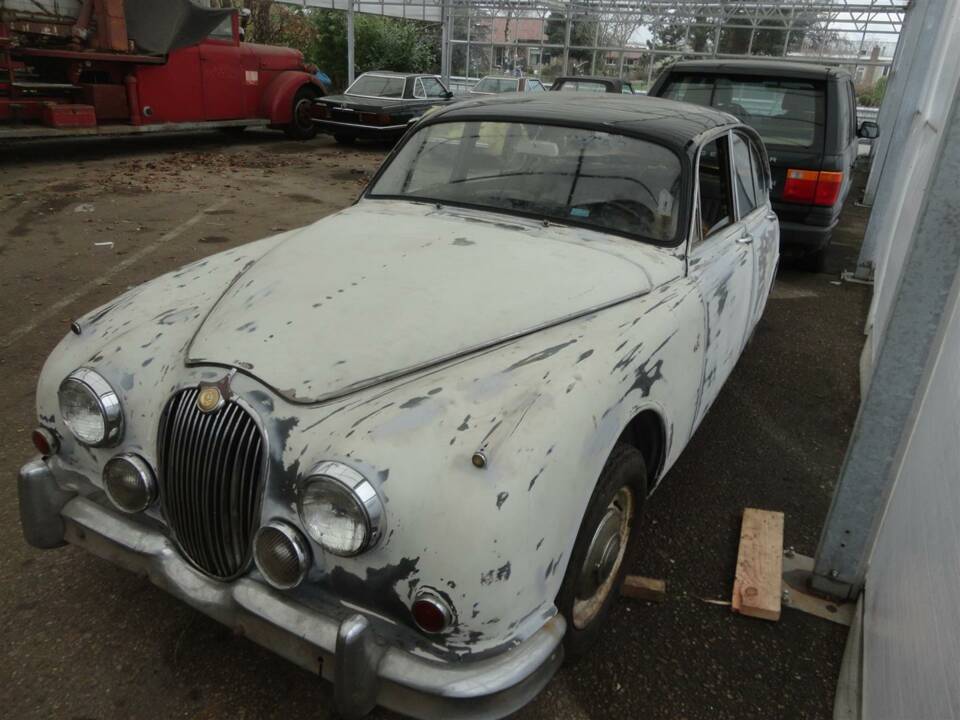 Bild 9/32 von Jaguar 240 (1968)